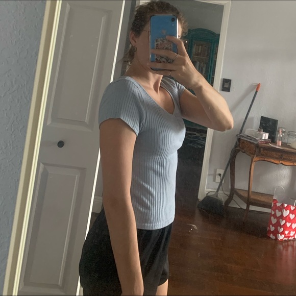 Wild Fable Fitted Blue Tee (S) - Picture 4 of 4